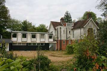 CUC House Pease Pottage 003 (002)